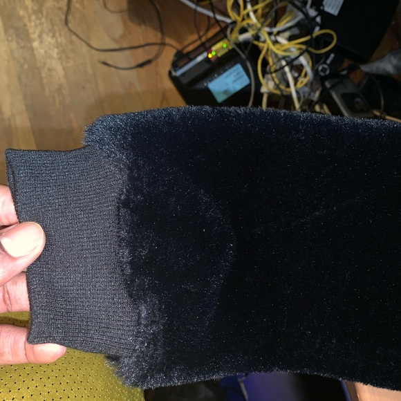 IVIVI Black Faux Fur Sweater - Picture 3 of 3